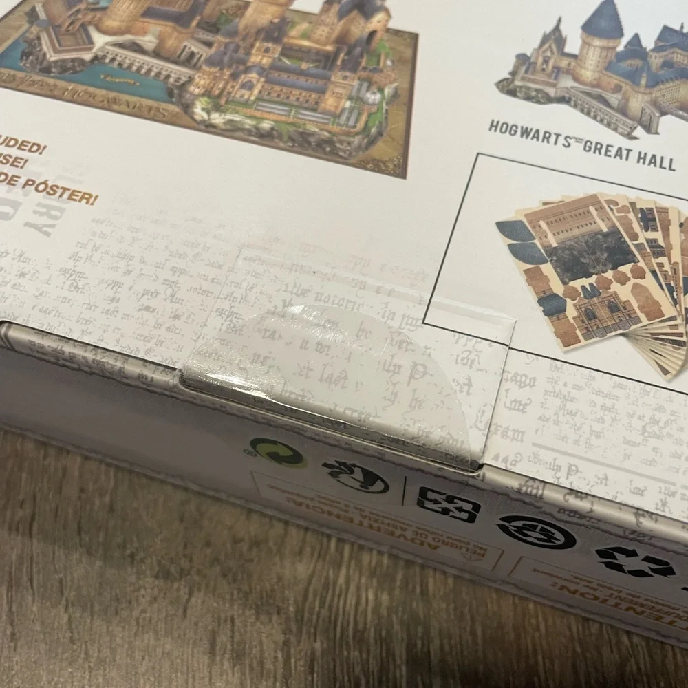 *NEW* Harry Potter Hogwarts Castle 3D Puzzle - Picture 5 of 6